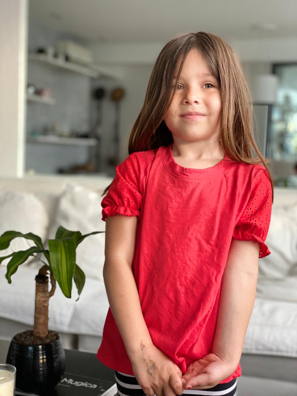 Remera Castaña