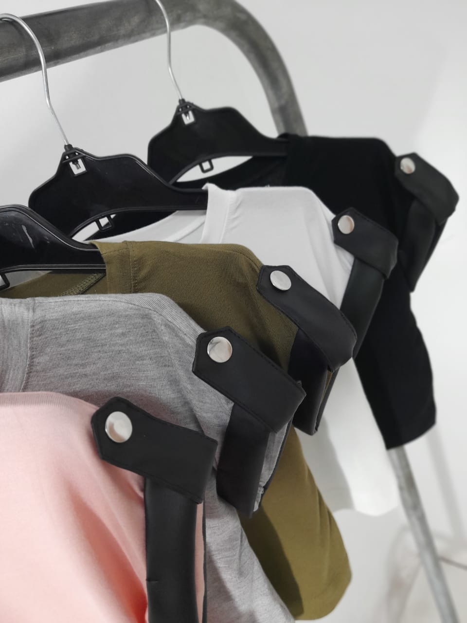 Remera Dina